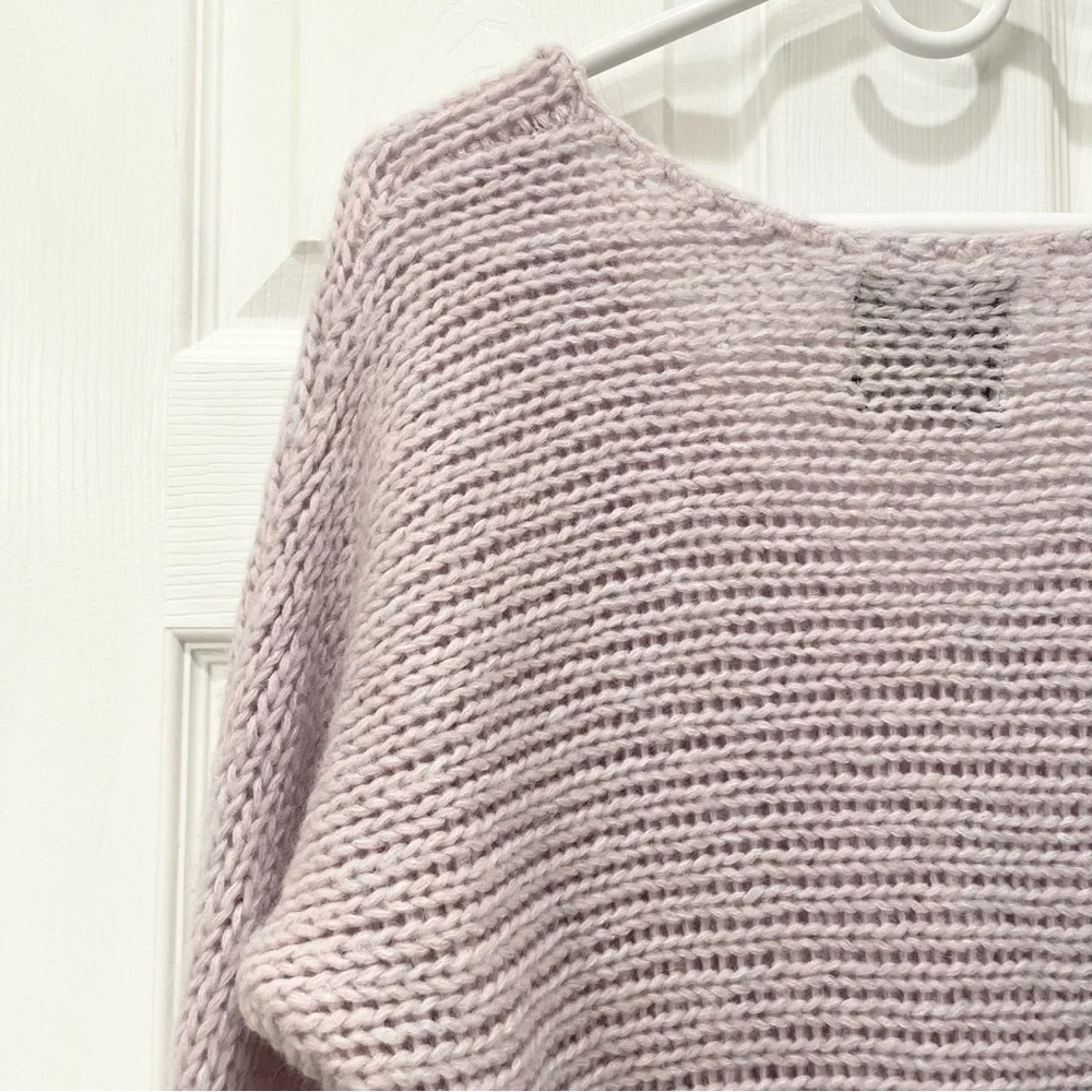 American Eagle Outfitters V Neck Sweater - Picture 6 of 10